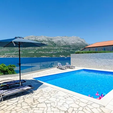 Βίλα Seafront Gabriela On Island Korcula, Private Pool, Gym, Private Parking
