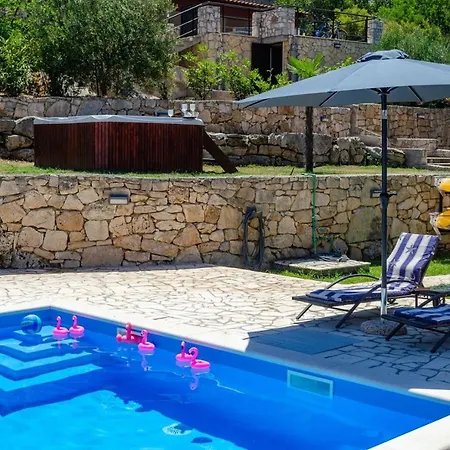 Seafront Gabriela On Island Korcula, Private Pool, Gym, Private Parking Βίλα Κόρτσουλα