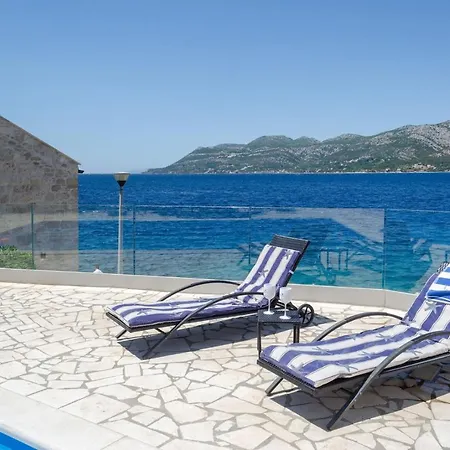 Βίλα Seafront Gabriela On Island Korcula, Private Pool, Gym, Private Parking Κόρτσουλα