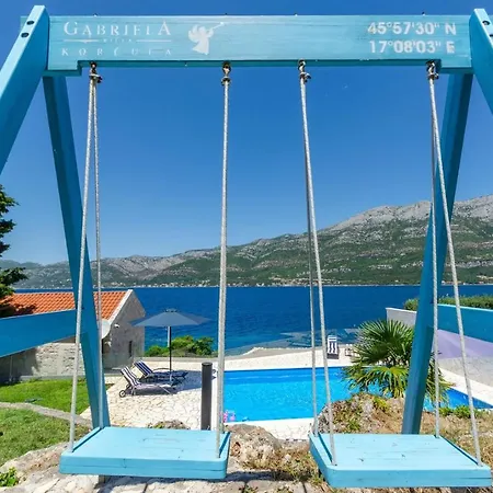Seafront Gabriela On Island Korcula, Private Pool, Gym, Private Parking