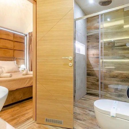Seafront Gabriela On Island Korcula, Private Pool, Gym, Private Parking * Κόρτσουλα