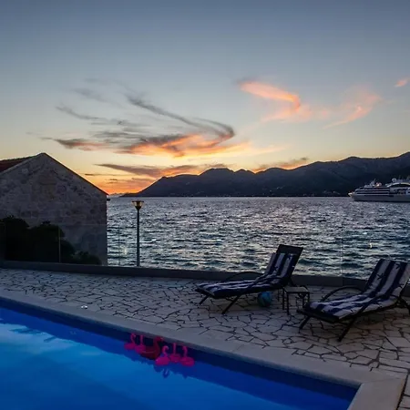 Βίλα Seafront Gabriela On Island Korcula, Private Pool, Gym, Private Parking