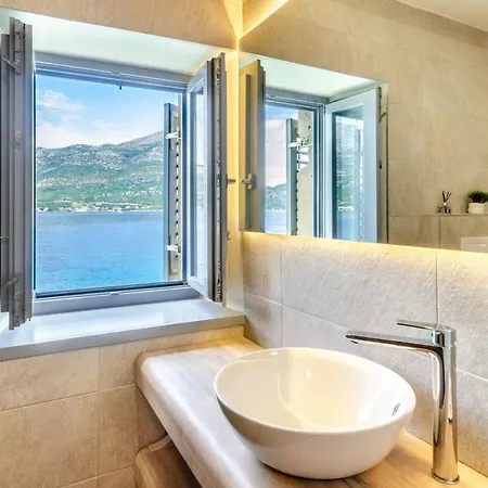 Βίλα Seafront Gabriela On Island Korcula, Private Pool, Gym, Private Parking *
