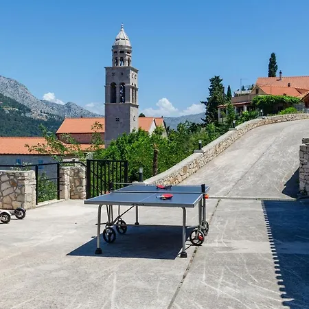 Seafront Gabriela On Island Korcula, Private Pool, Gym, Private Parking * Korčula