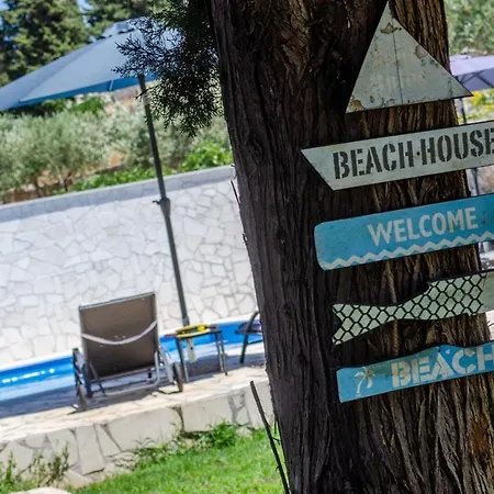 Vila Seafront Gabriela On Island Korcula, Private Pool, Gym, Private Parking *