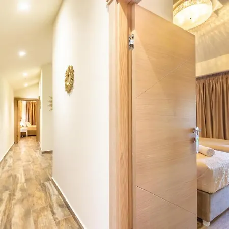 Seafront Gabriela On Island Korcula, Private Pool, Gym, Private Parking