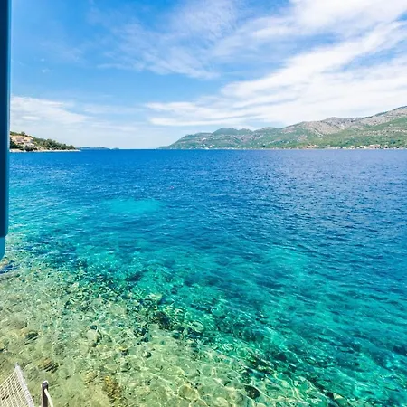 Seafront Gabriela On Island Korcula, Private Pool, Gym, Private Parking *