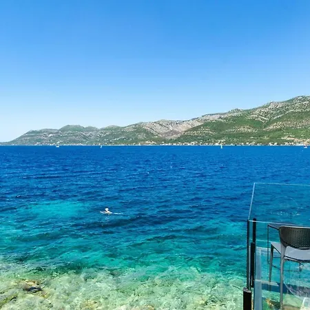 Seafront Gabriela On Island Korcula, Private Pool, Gym, Private Parking Vila *