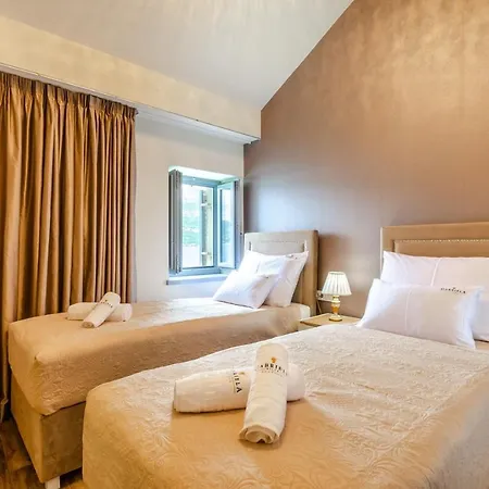 Seafront Gabriela On Island Korcula, Private Pool, Gym, Private Parking