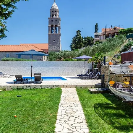Seafront Gabriela On Island Korcula, Private Pool, Gym, Private Parking Vila Korčula